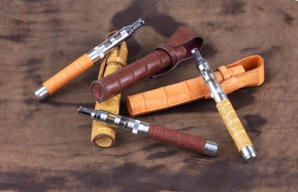 claude-henaux-paris-collection-equinoxe-colorfell-gamme-roco-avec-etui-sur-demande-600x387